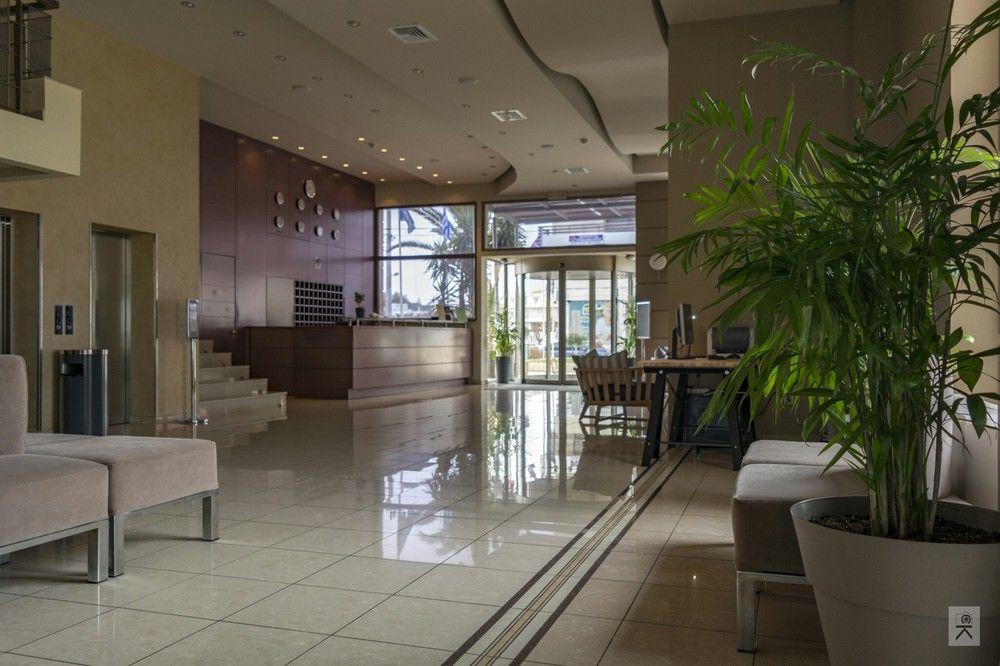 Hotel Avra By Smile Hotels Rafína Exterior foto